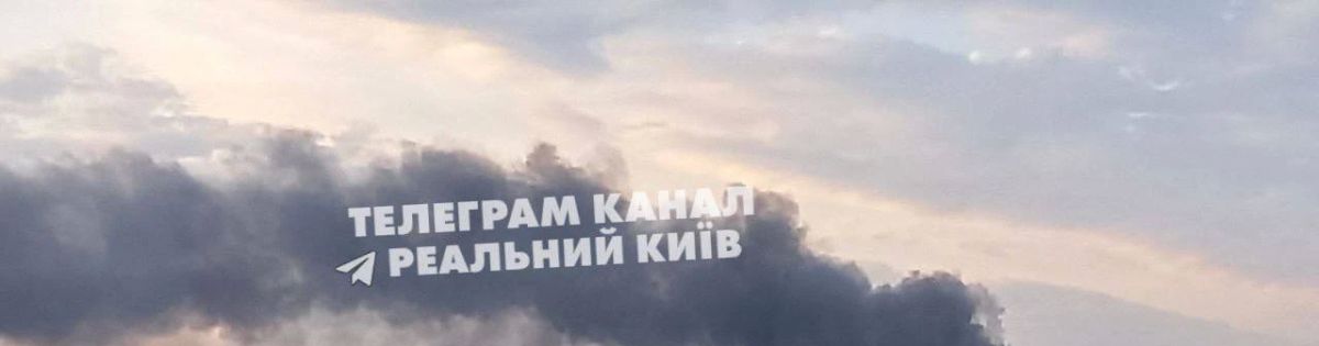 Кадры ночного и утреннего Киева после атак ВС РФ. В Подольском районе горят склады, по данным местных властей, в Голосеевском – «нежилые помещения» Кадры ночного и утреннего Киева после атак ВС РФ. В Подольском районе горят склады, по данным местных властей, в Голосеевском – «нежилые помещения»