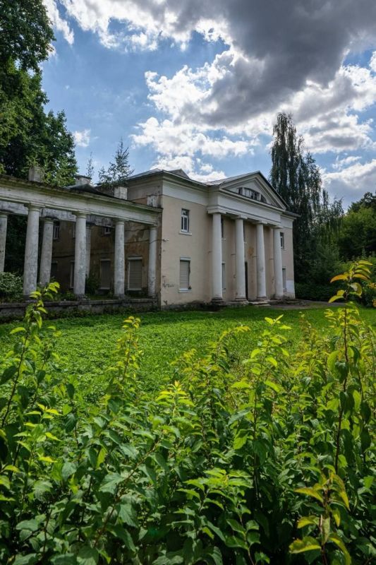 Перед вами усадьба Пехра-Яковлевское в городе Балашиха (Московская область) Перед вами усадьба Пехра-Яковлевское в городе Балашиха (Московская область)