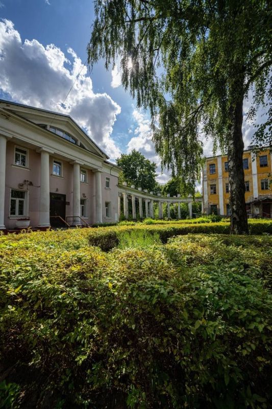 Перед вами усадьба Пехра-Яковлевское в городе Балашиха (Московская область) Перед вами усадьба Пехра-Яковлевское в городе Балашиха (Московская область)