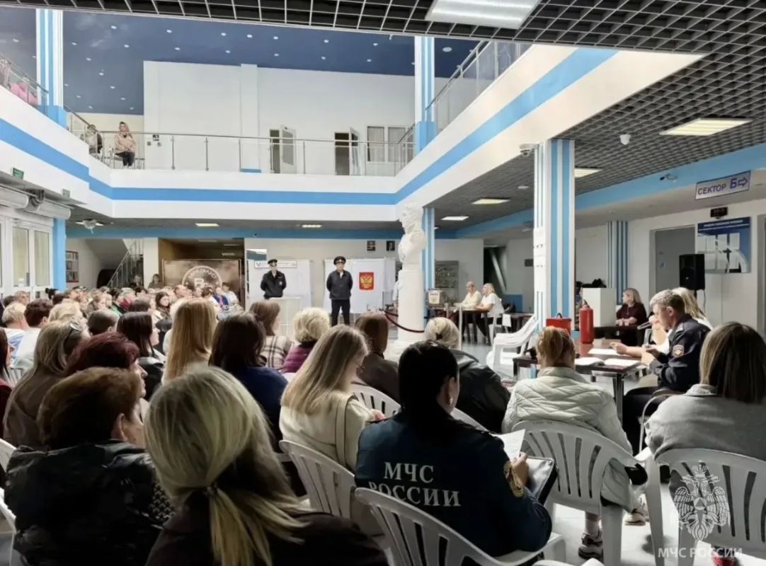 В Можайске прошла тренировка по антитеррористической защищенности избирательных участков В Можайске прошла тренировка по антитеррористической защищенности избирательных участков