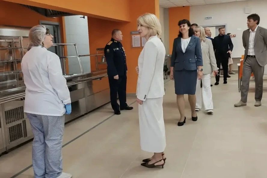 Юлия Купецкая: Новый учебный год в новом образовательном учреждении! Долгожданная школа на 600 мест в ЖК «Пироговская Ривьера» открыта Юлия Купецкая: Новый учебный год в новом образовательном учреждении! Долгожданная школа на 600 мест в ЖК «Пироговская Ривьера» открыта