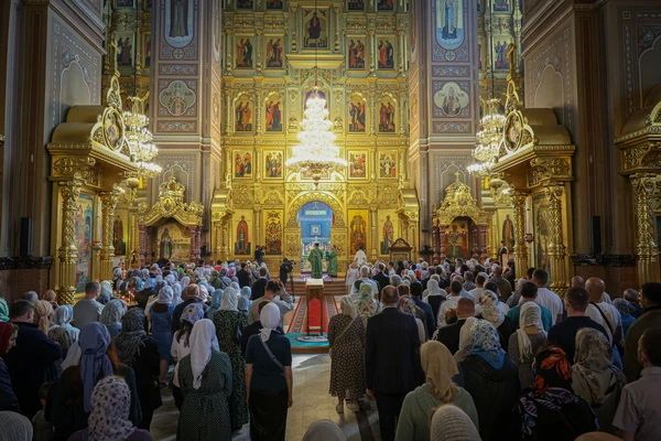 Начальник ГУФСИН России по Московской области Александр Ветров принял участие в Литургии в День памяти преподобного Пимена Угрешского Начальник ГУФСИН России по Московской области Александр Ветров принял участие в Литургии в День памяти преподобного Пимена Угрешского