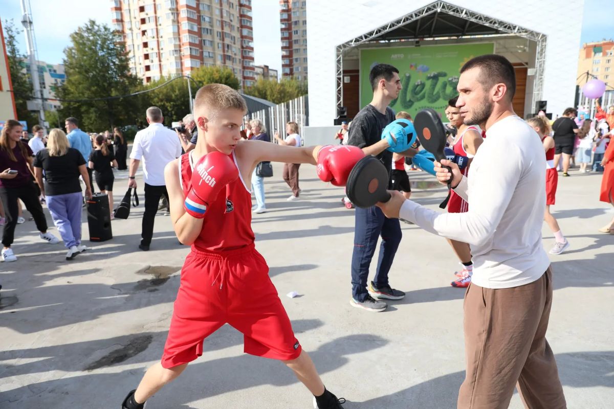 А ещё мне петь охота: в Долгопрудном прошла ярмарка дополнительного образования А ещё мне петь охота: в Долгопрудном прошла ярмарка дополнительного образования