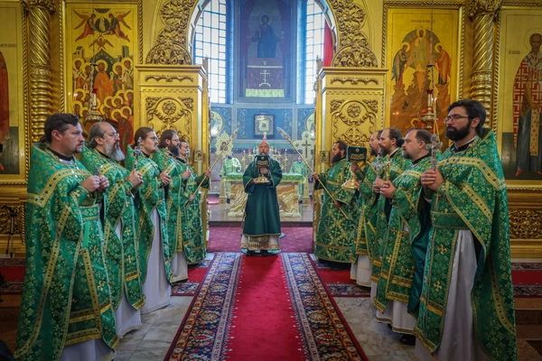 Начальник ГУФСИН России по Московской области Александр Ветров принял участие в Литургии в День памяти преподобного Пимена Угрешского Начальник ГУФСИН России по Московской области Александр Ветров принял участие в Литургии в День памяти преподобного Пимена Угрешского