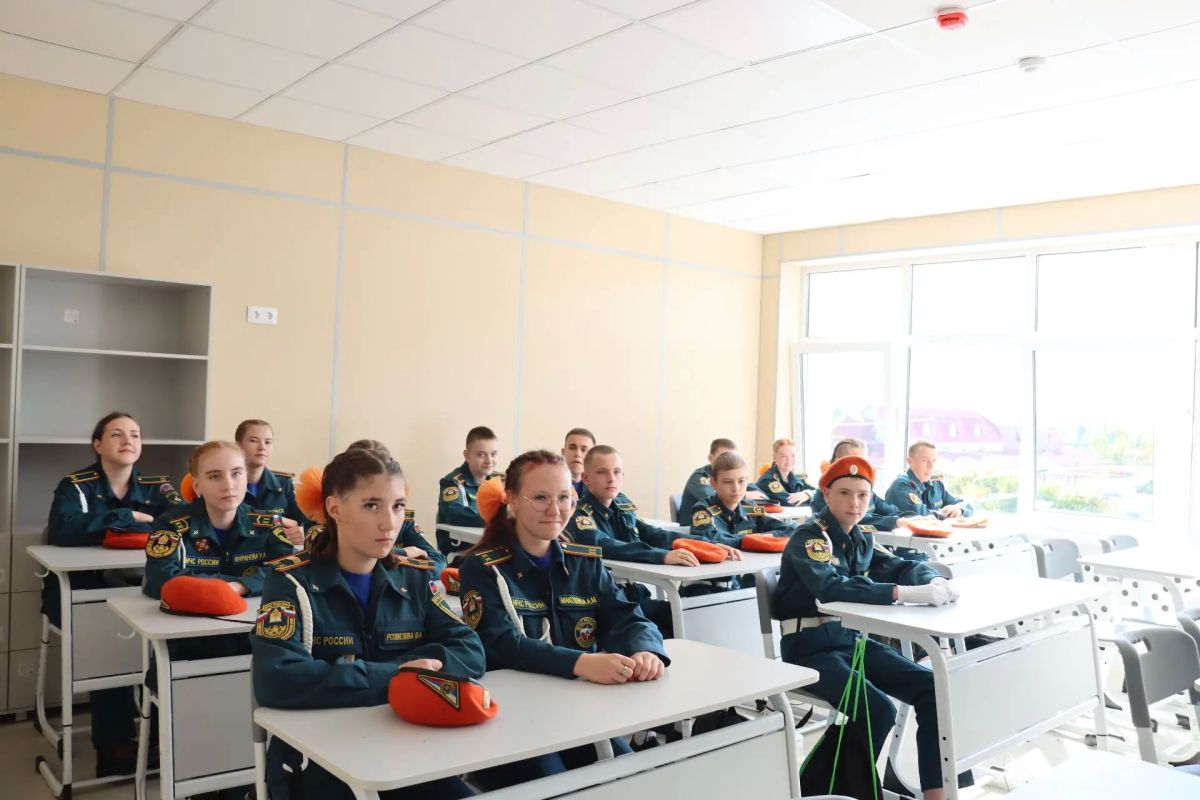 В обновлённой Малинской школе прошла торжественная линейка в честь Дня знаний В обновлённой Малинской школе прошла торжественная линейка в честь Дня знаний