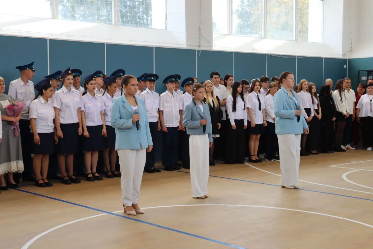 В обновлённой Малинской школе прошла торжественная линейка в честь Дня знаний В обновлённой Малинской школе прошла торжественная линейка в честь Дня знаний
