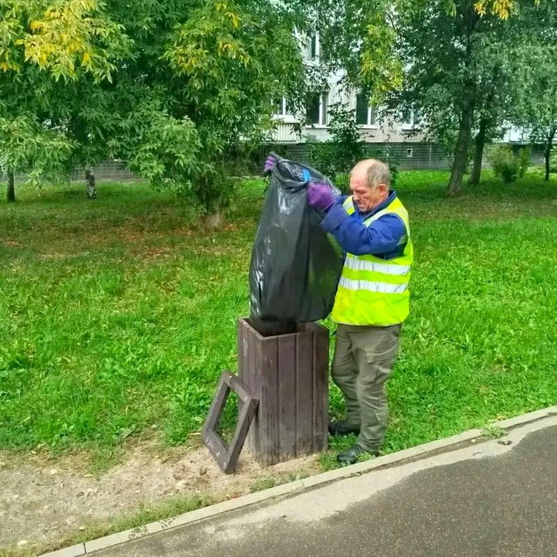 За минувшую неделю рабочие устранили 350 м ям За минувшую неделю рабочие устранили 350 м ям
