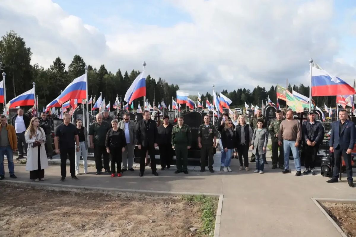 Сегодня вместе с родственниками погибших бойцов специальной военной операции, ветеранами боевых действий, депутатом Госдумы Сергеем Александровичем Пахомовым приняла участие в очень важном и глубоко символичном событии —...