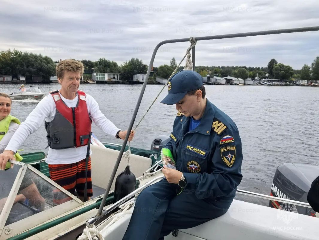 Инспекторы ГИМС контролируют ситуацию на водоемах Подмосковья