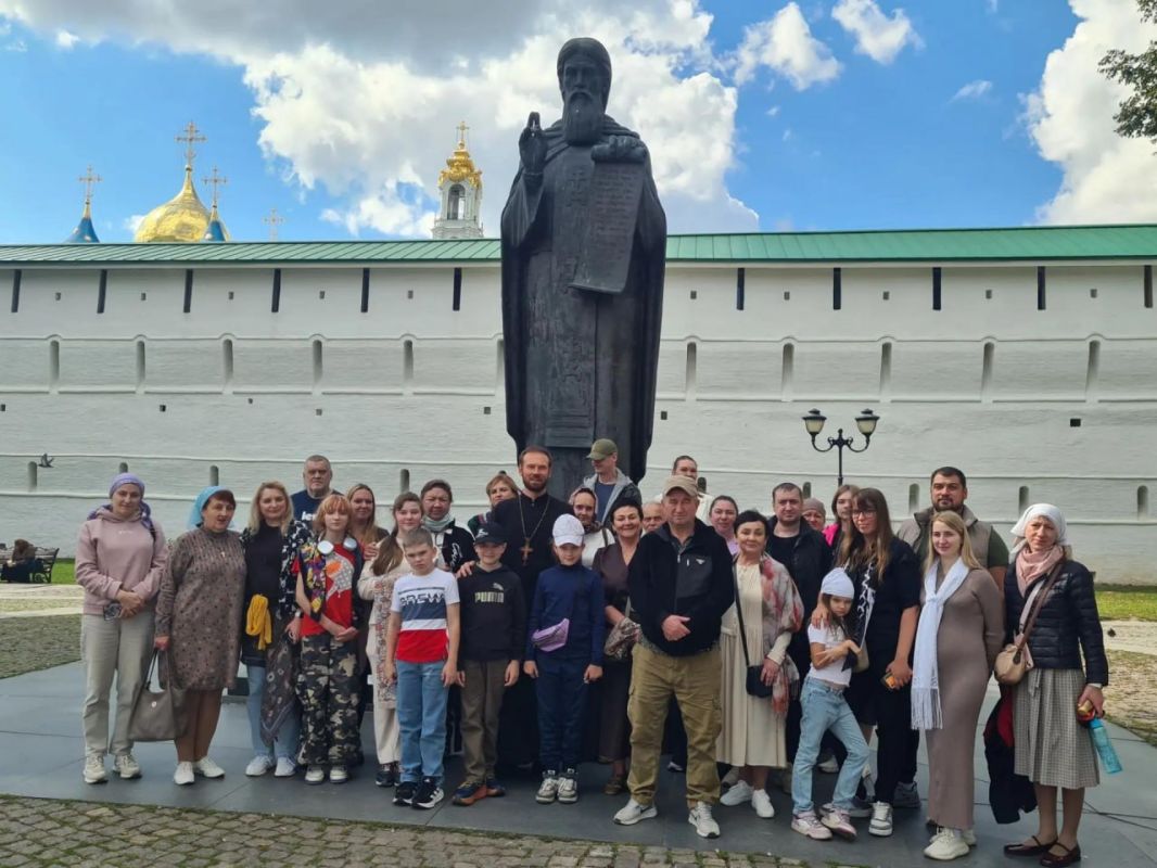 Подольчане — члены семей участников СВО совершили поездку по святым местам Подольчане — члены семей участников СВО совершили поездку по святым местам