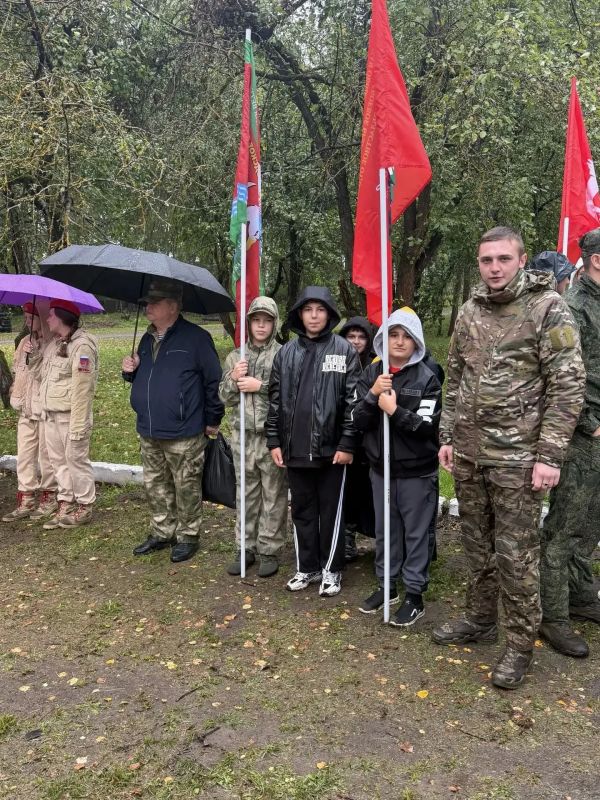 Школьники из Долгопрудного победили в областном военно- патриотическом соревновании Школьники из Долгопрудного победили в областном военно- патриотическом соревновании