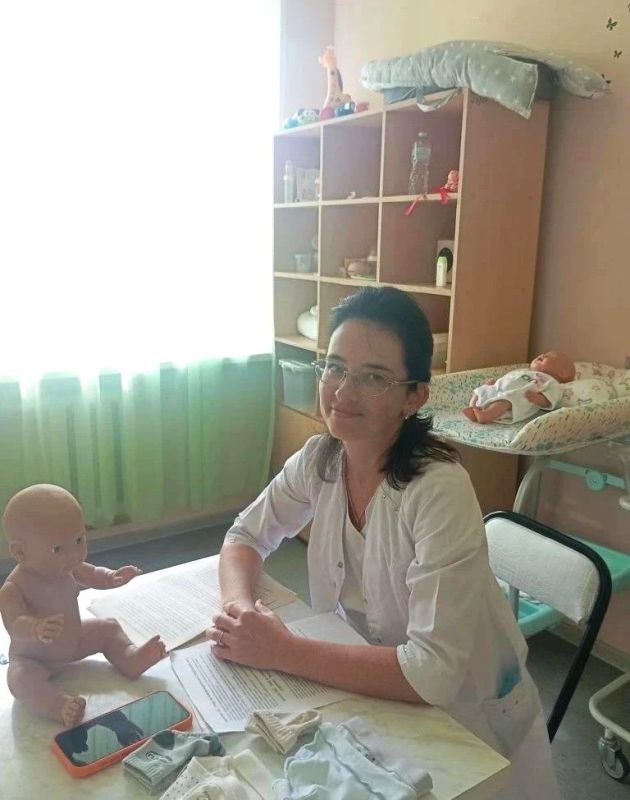 В Электростальском роддоме продолжает работать Школа для родителей «Родители ПРО»