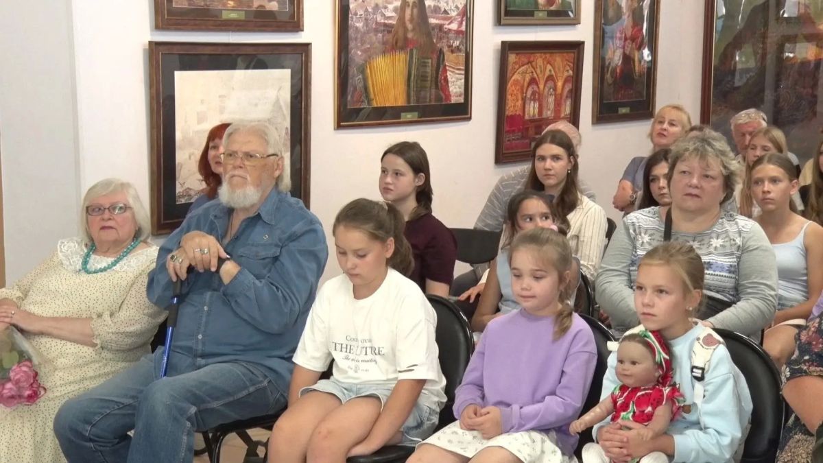 В ступинской галерее «Ника» открылась выставка Натальи Беседновой В ступинской галерее «Ника» открылась выставка Натальи Беседновой