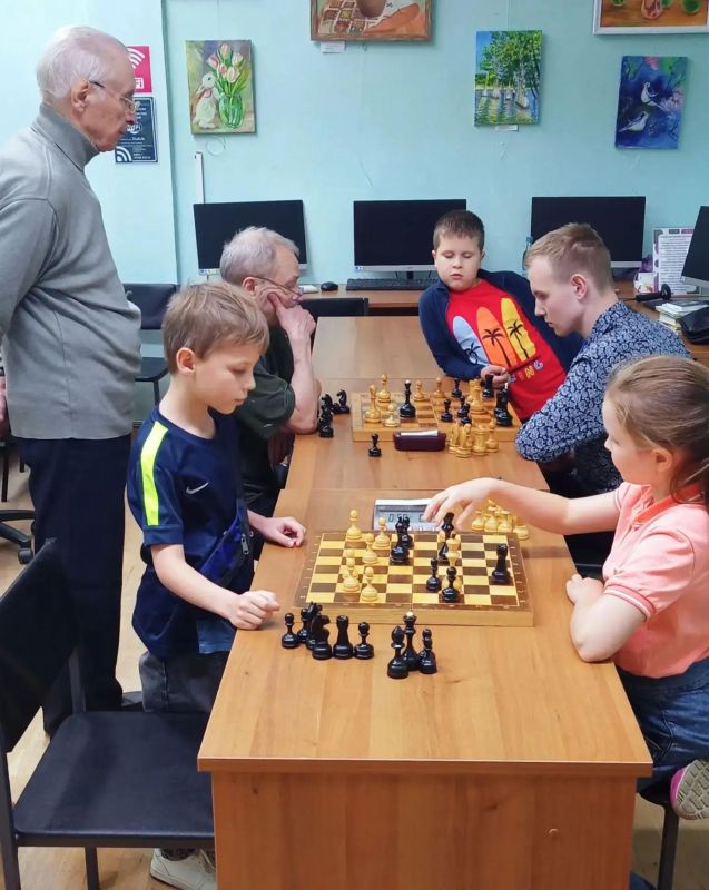 В Жуковском прошел шахматный блиц-турнир, открывший сезон в клубе «Волшебная пешка» В Жуковском прошел шахматный блиц-турнир, открывший сезон в клубе «Волшебная пешка»