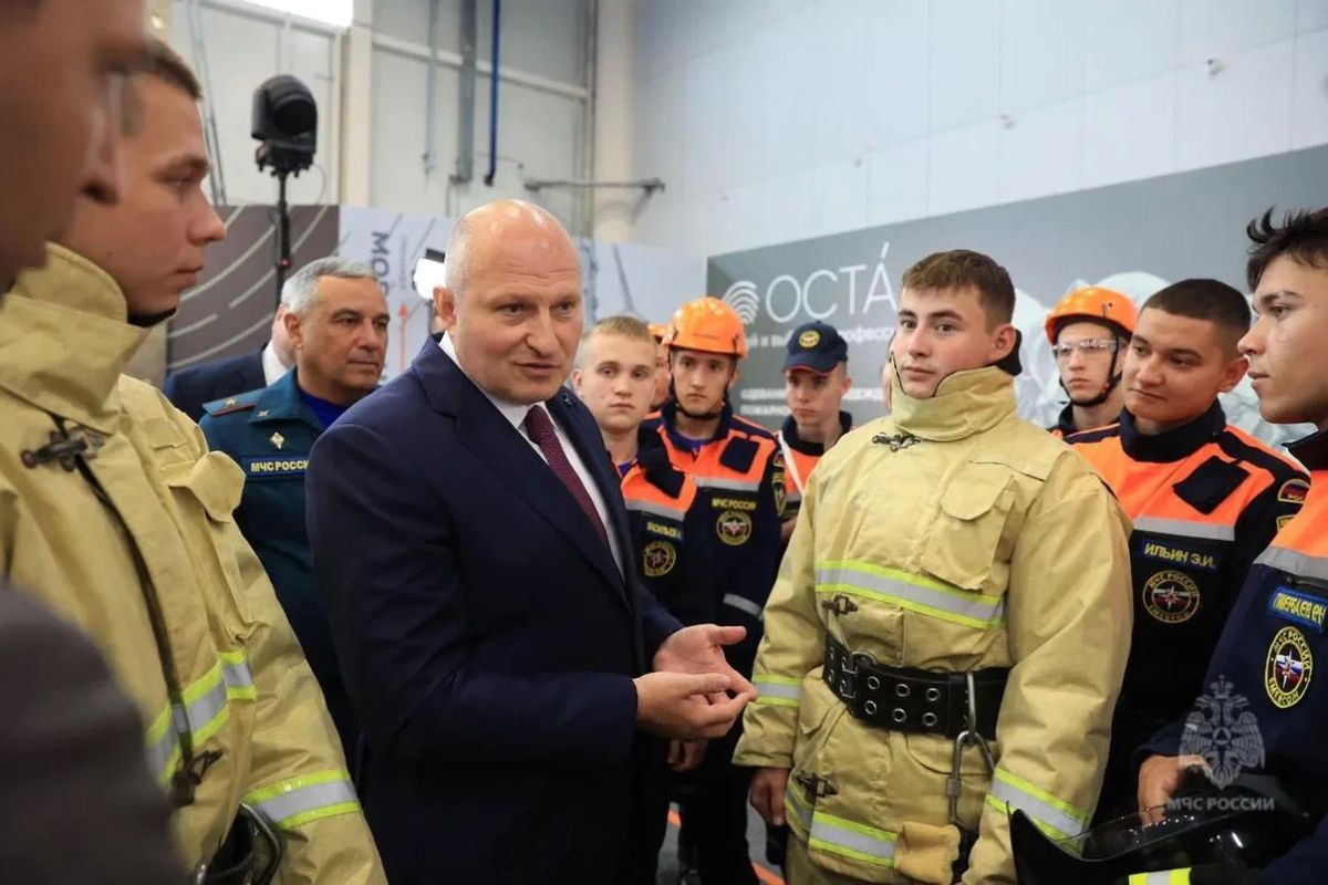 Глава МЧС России обозначил приоритеты развития системы безопасности Глава МЧС России обозначил приоритеты развития системы безопасности