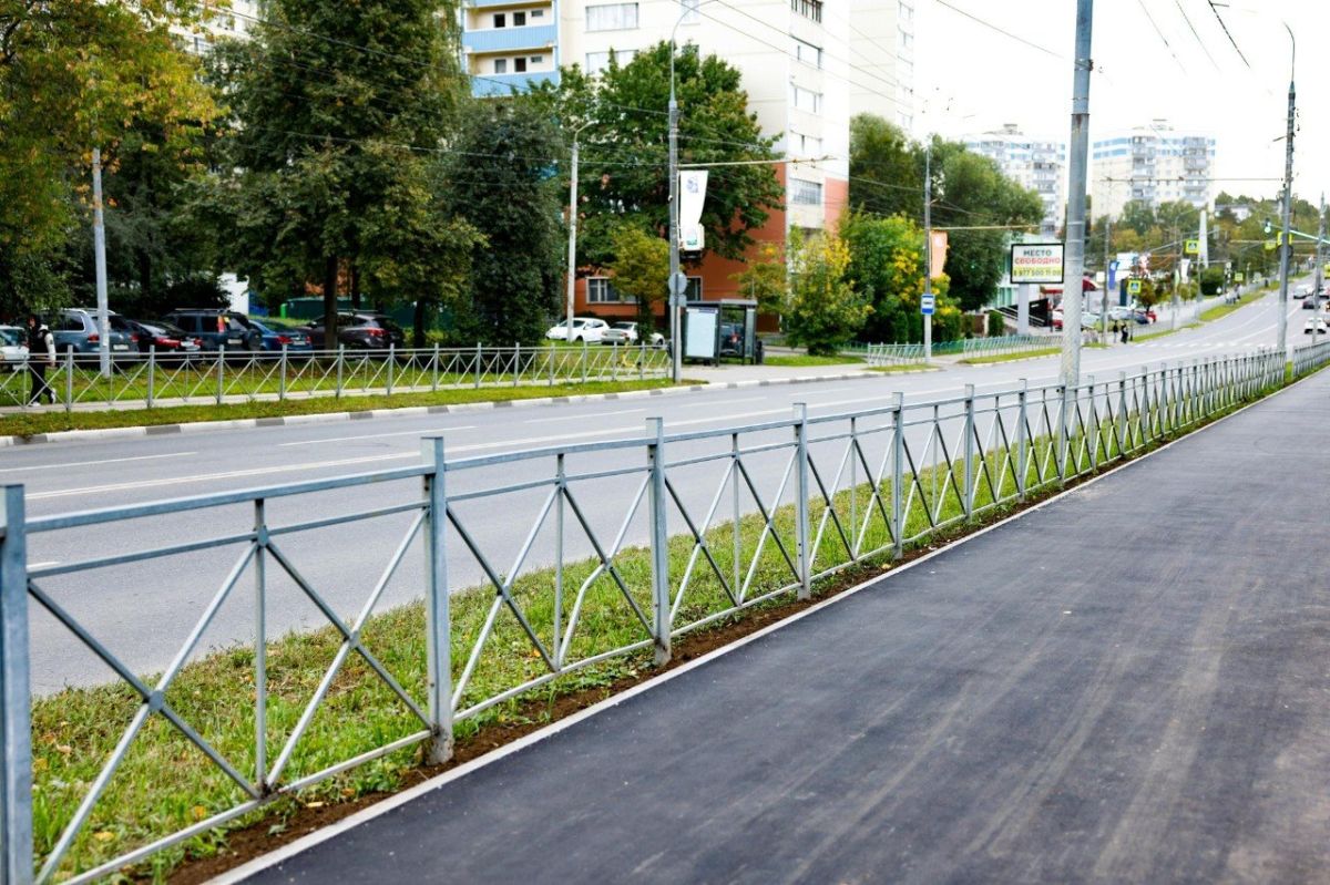 В Ленинском городском округе продолжаются работы по созданию комфортной городской среды В Ленинском городском округе продолжаются работы по созданию комфортной городской среды
