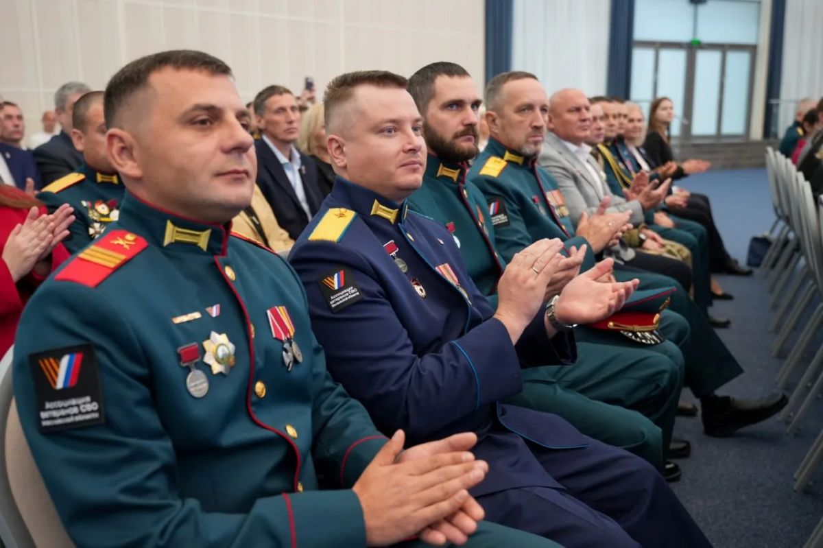 Андрей Воробьев: Сегодня в Подмосковье прошла совместная конференция Ассоциации ветеранов СВО и Госфонда «Защитники Отечества» Андрей Воробьев: Сегодня в Подмосковье прошла совместная конференция Ассоциации ветеранов СВО и Госфонда «Защитники Отечества»