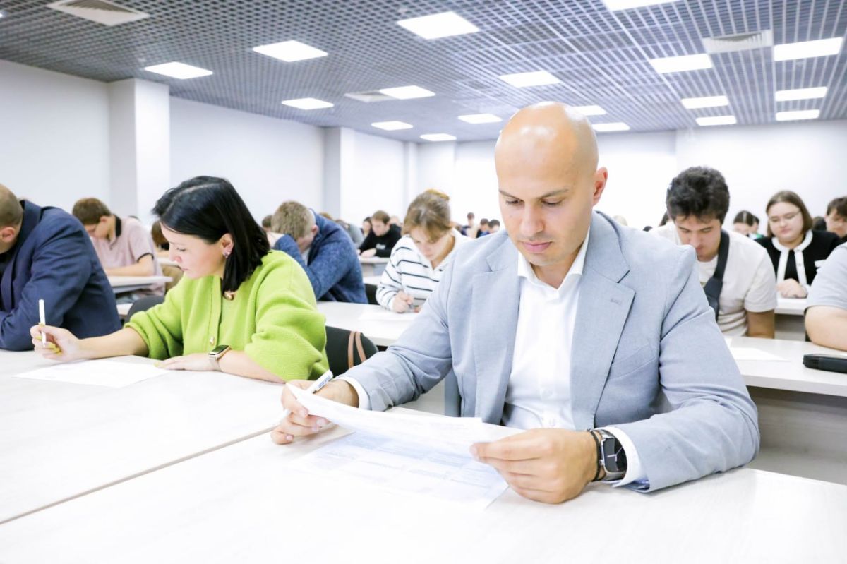 Ежегодная просветительская акция «Избирательный диктант» прошла в Мытищах Ежегодная просветительская акция «Избирательный диктант» прошла в Мытищах