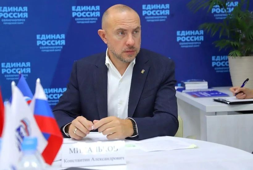 Глава округа Константин Михальков провёл приём жителей деревни Поповка Глава округа Константин Михальков провёл приём жителей деревни Поповка
