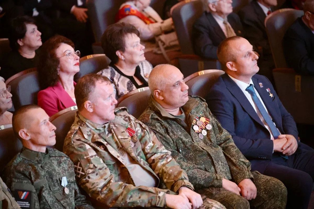 Сергей Юров: Сегодня во Дворце культуры «Балашиха» прошел торжественный прием, посвященный 196-летию нашего города Сергей Юров: Сегодня во Дворце культуры «Балашиха» прошел торжественный прием, посвященный 196-летию нашего города
