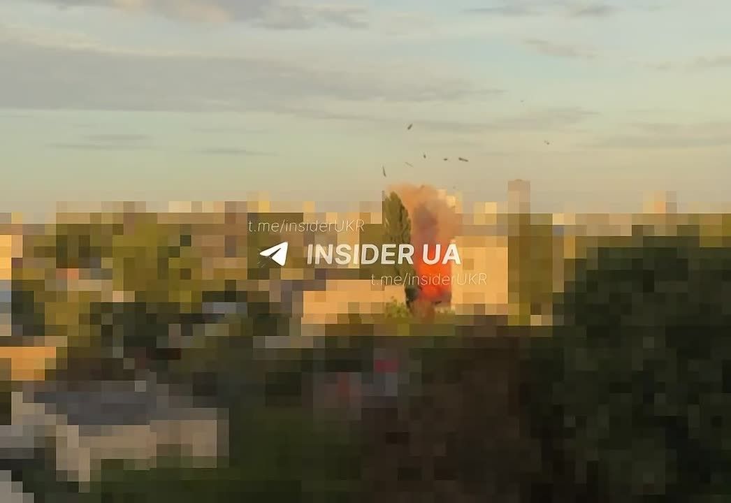Видео прилёта в Подольском районе Киева