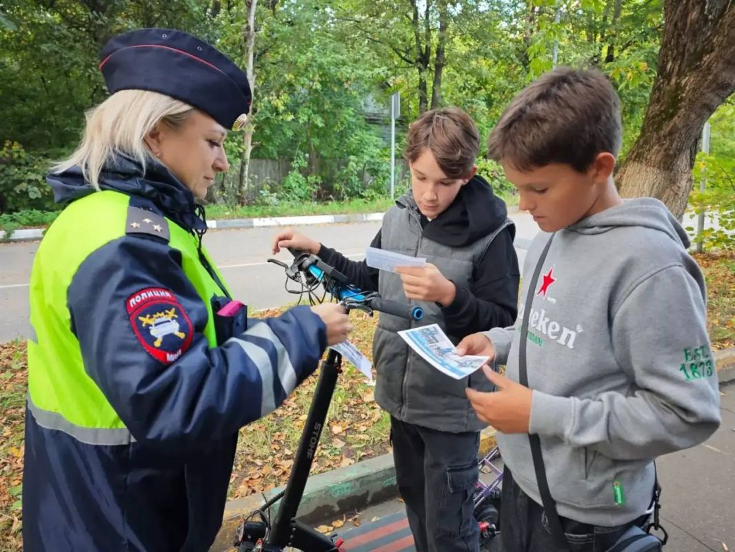В выходные дни на улицах и в парках подмосковных городов традиционно возрастает число любителей двухколёсного транспорта В выходные дни на улицах и в парках подмосковных городов традиционно возрастает число любителей двухколёсного транспорта