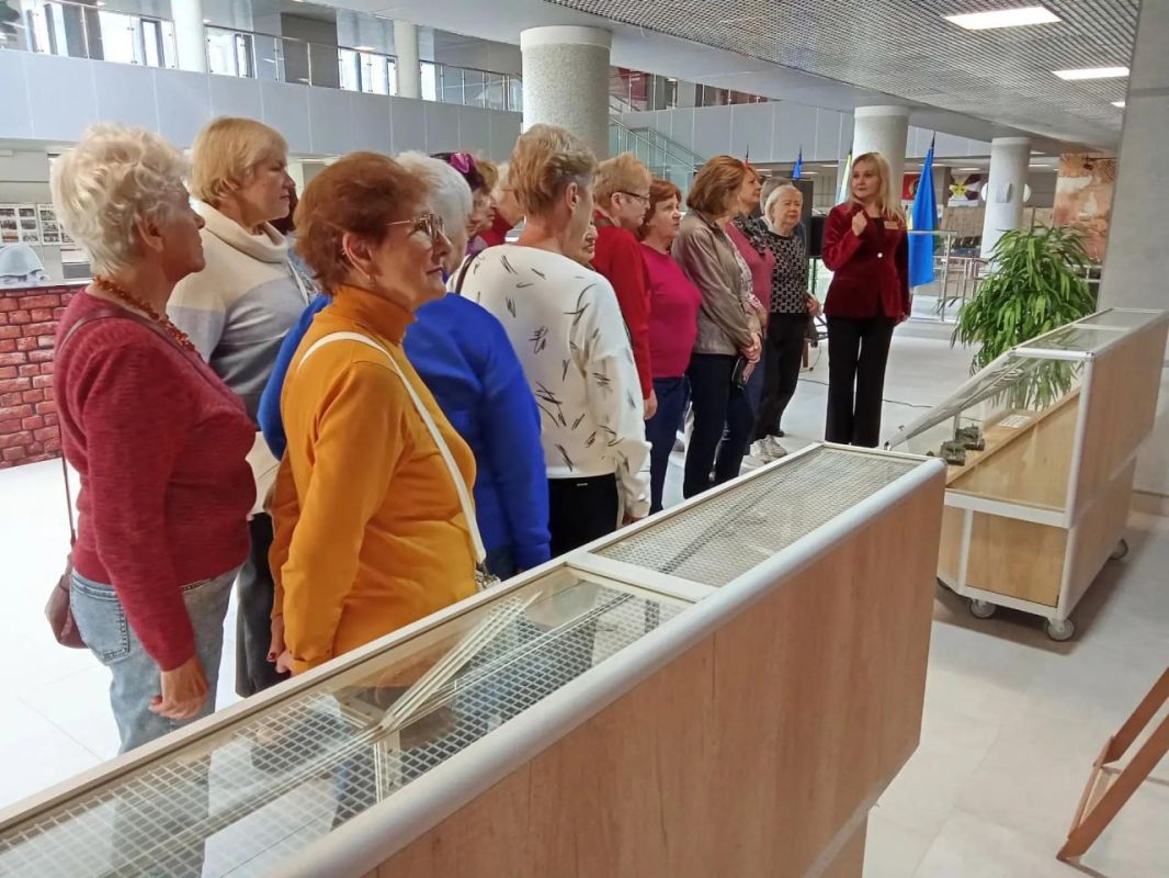 Подольчане серебряного возраста посетили Центральный архив Министерства обороны РФ Подольчане серебряного возраста посетили Центральный архив Министерства обороны РФ