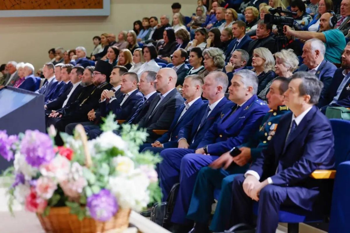 В Детской школе искусств 11 сентября состоялось торжественное мероприятие, посвящённое Дню Ленинского городского округа и города Видное В Детской школе искусств 11 сентября состоялось торжественное мероприятие, посвящённое Дню Ленинского городского округа и города Видное
