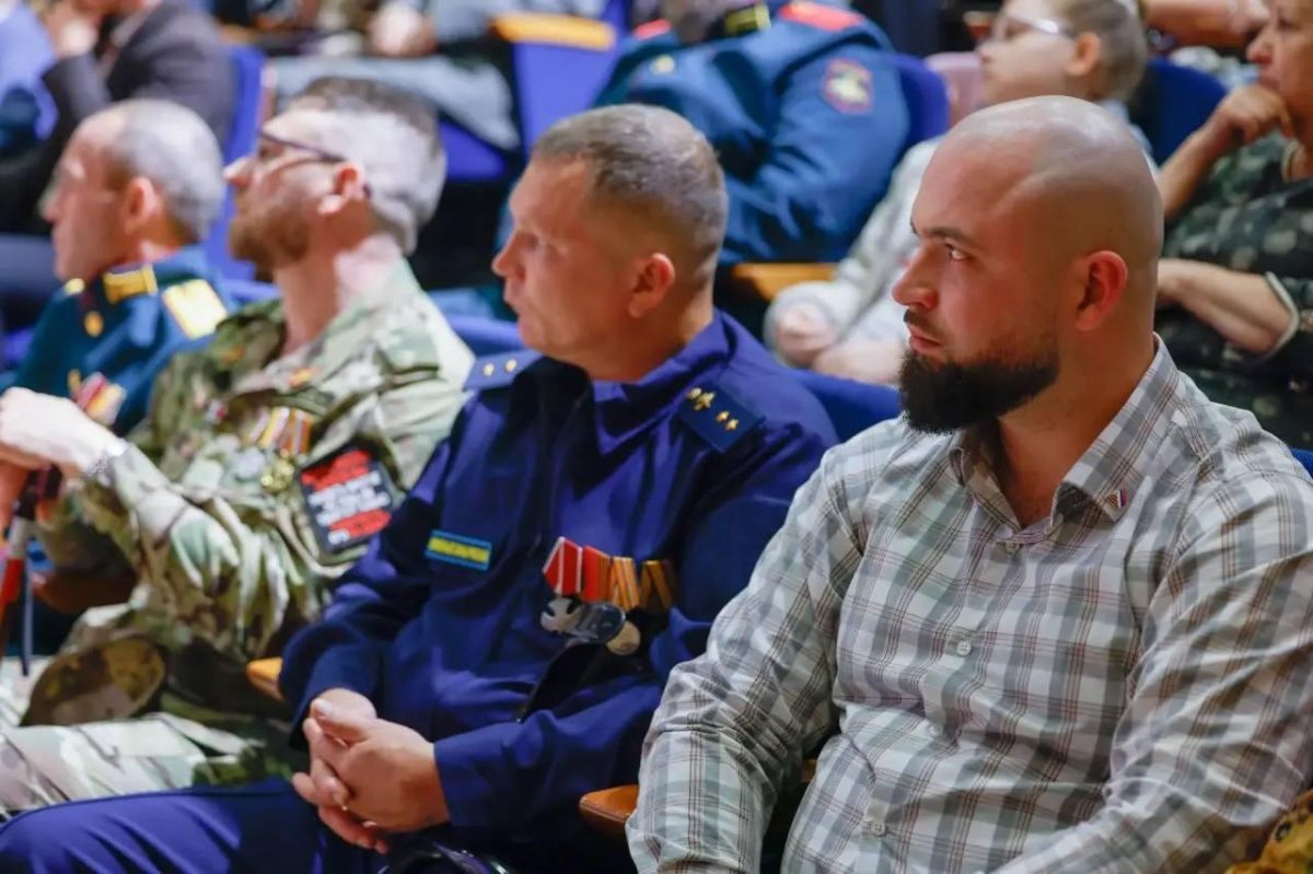 В Детской школе искусств 11 сентября состоялось торжественное мероприятие, посвящённое Дню Ленинского городского округа и города Видное В Детской школе искусств 11 сентября состоялось торжественное мероприятие, посвящённое Дню Ленинского городского округа и города Видное