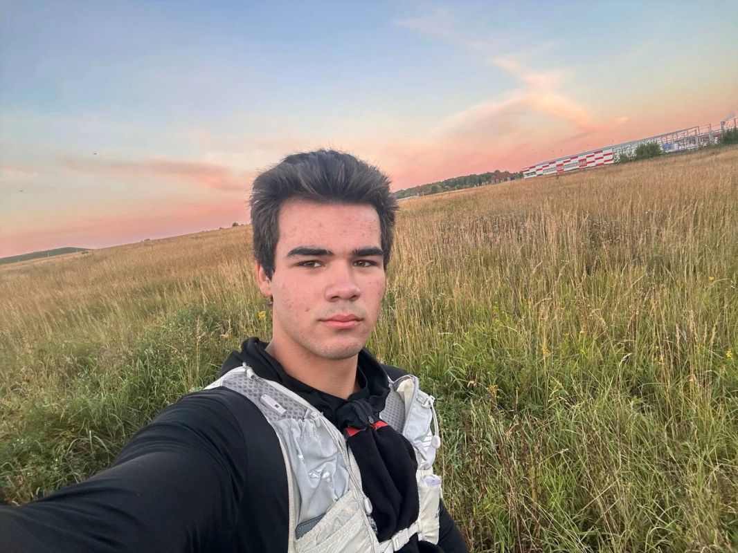 Спортсмен Роман Песочин пробежал от Раменского до Рязани