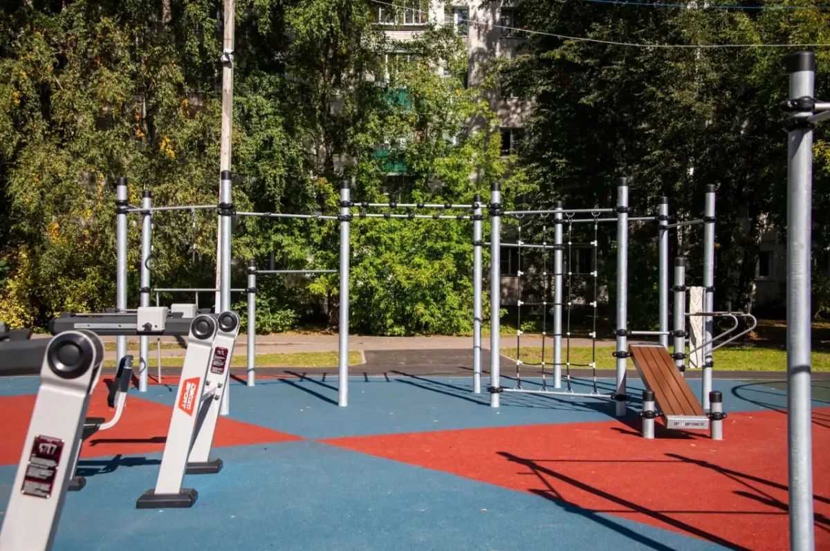 Татьяна Витушева: В ходе рабочего выезда осмотрела новую спортивную площадку у дома № 4 на улице Ленина и дома № 2 на улице Юбилейная в городе Истра Татьяна Витушева: В ходе рабочего выезда осмотрела новую спортивную площадку у дома № 4 на улице Ленина и дома № 2 на улице Юбилейная в городе Истра
