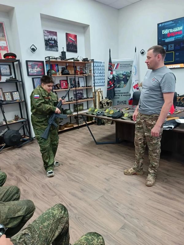 Ветераны СВО провели «Урок мужества» для школьников Люберец Ветераны СВО провели «Урок мужества» для школьников Люберец