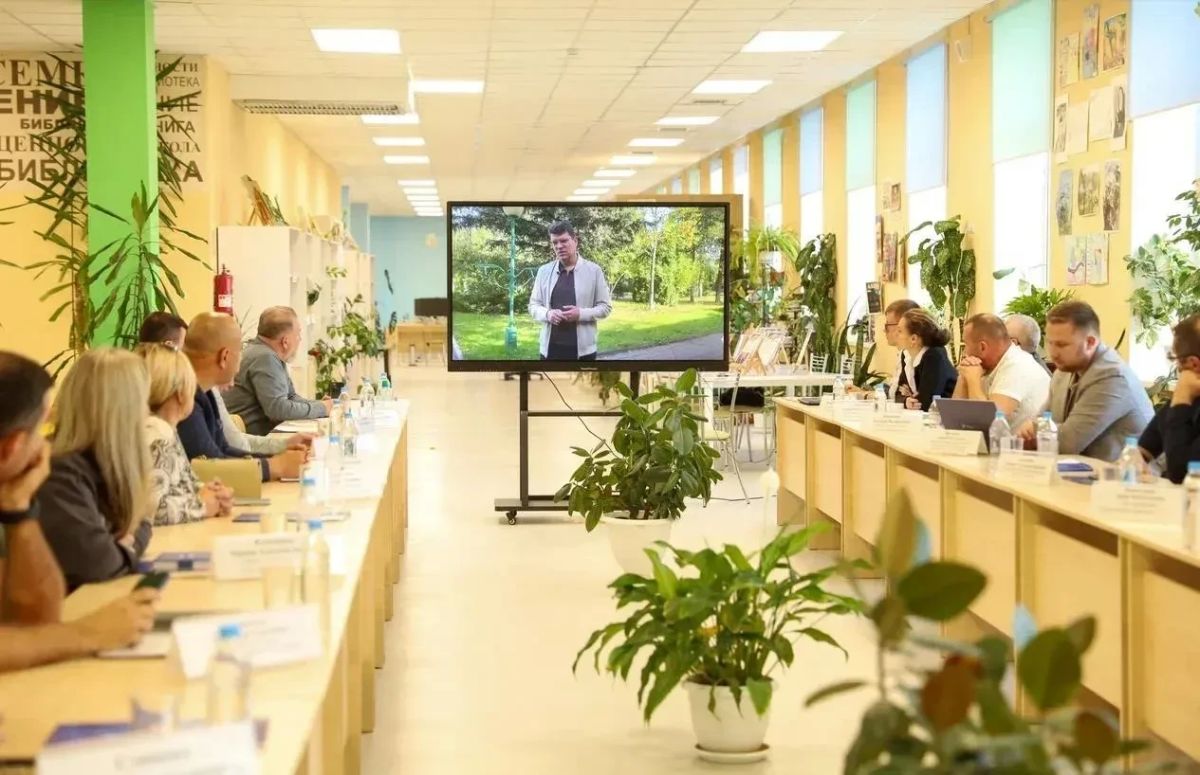 В Солнечногорске прошёл круглый стол проекта «Школа ЖКХ» В Солнечногорске прошёл круглый стол проекта «Школа ЖКХ»