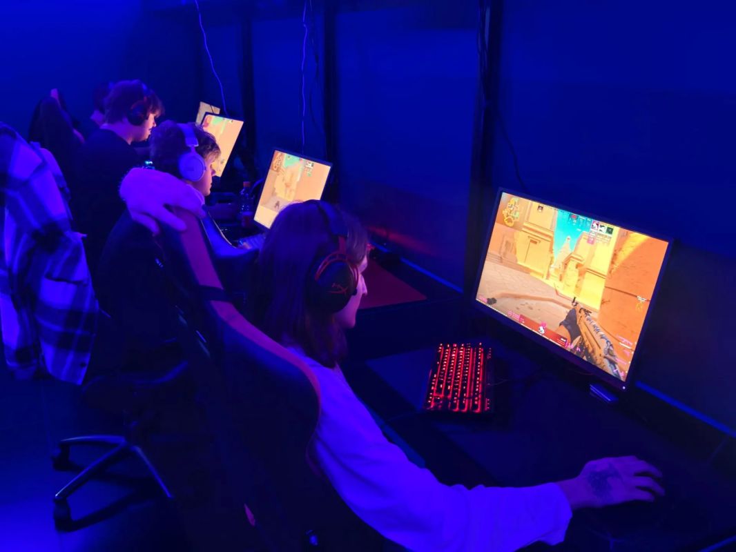 Студенты сразились в Counter-Strike 2 в Серпухове Студенты сразились в Counter-Strike 2 в Серпухове