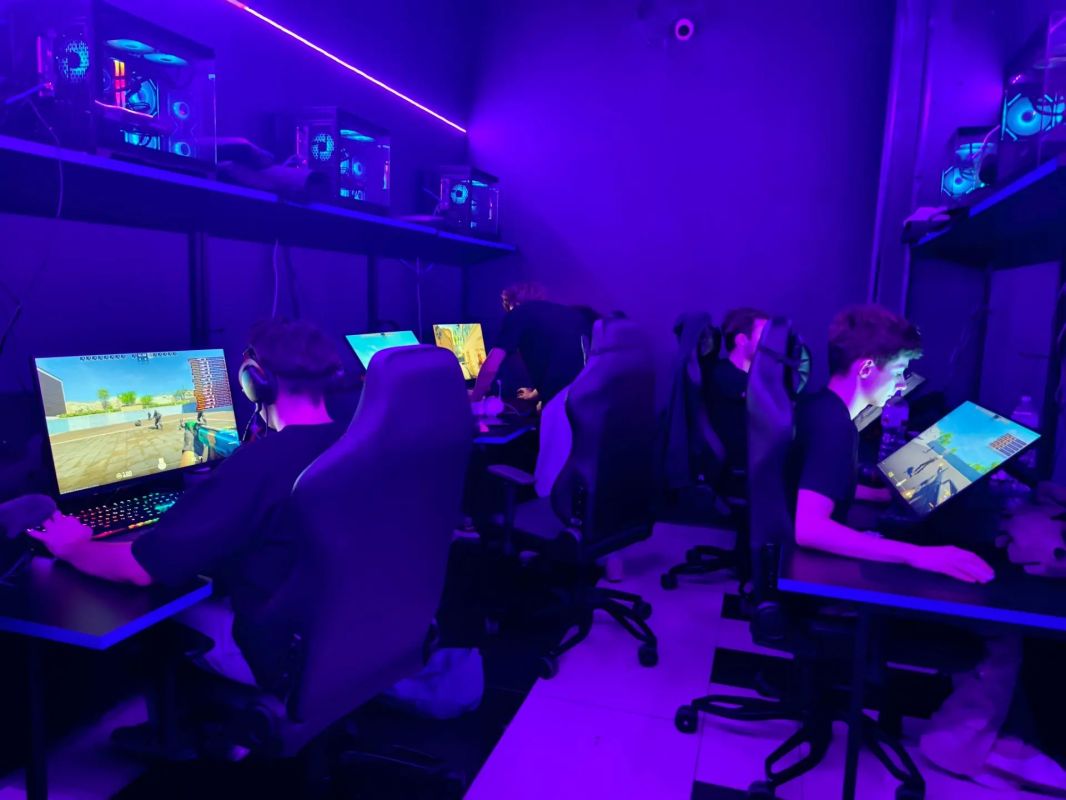 Студенты сразились в Counter-Strike 2 в Серпухове Студенты сразились в Counter-Strike 2 в Серпухове
