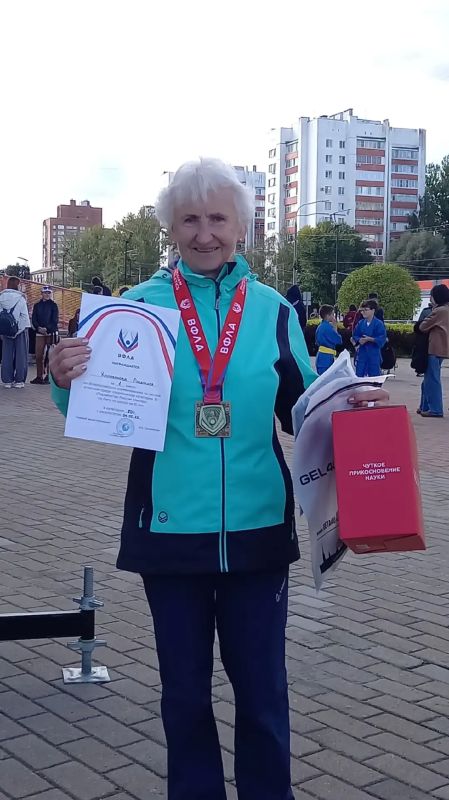 Почётный житель Реутова Людмила Колобанова выиграла чемпионат России по бегу Почётный житель Реутова Людмила Колобанова выиграла чемпионат России по бегу
