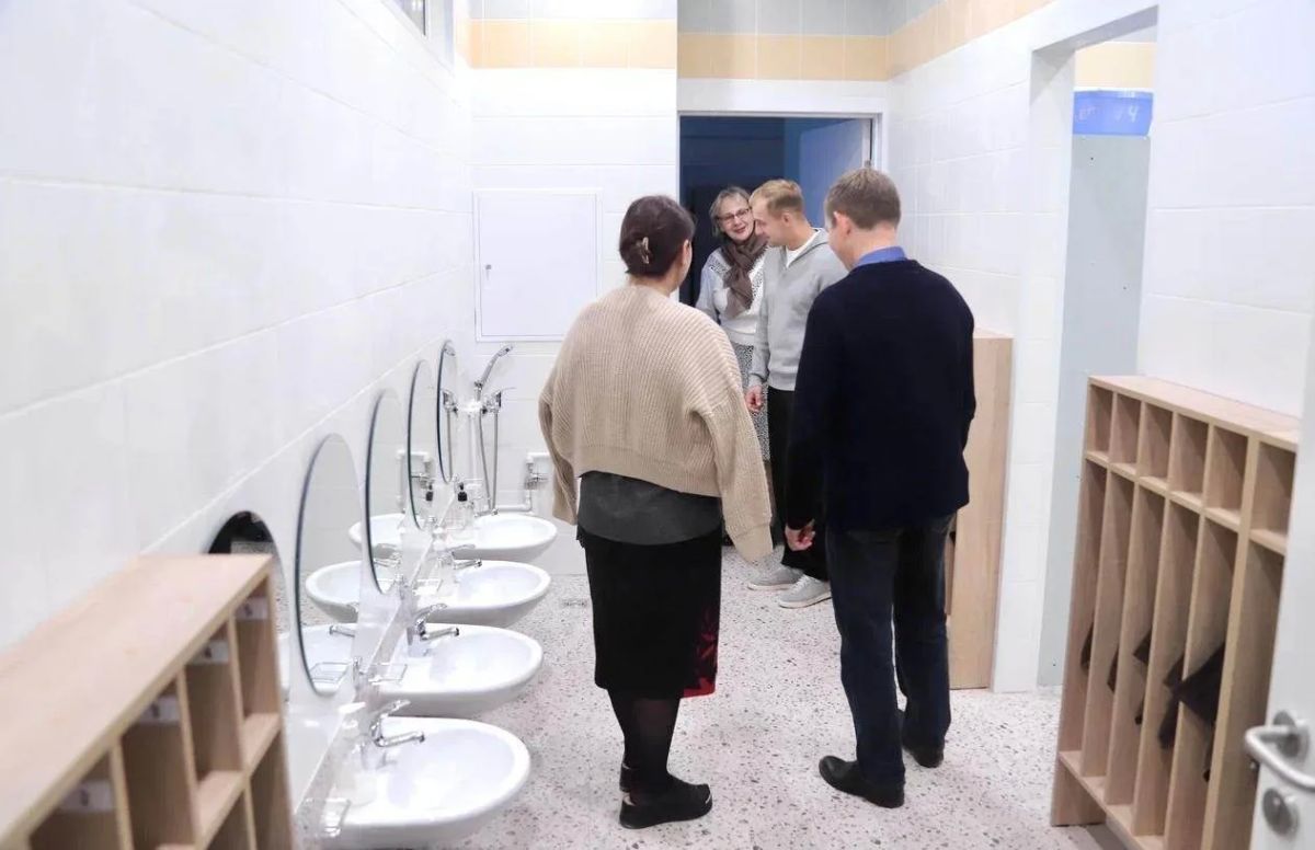 Александр Зарубин посетил новые школу и детский сад в Поварово Александр Зарубин посетил новые школу и детский сад в Поварово