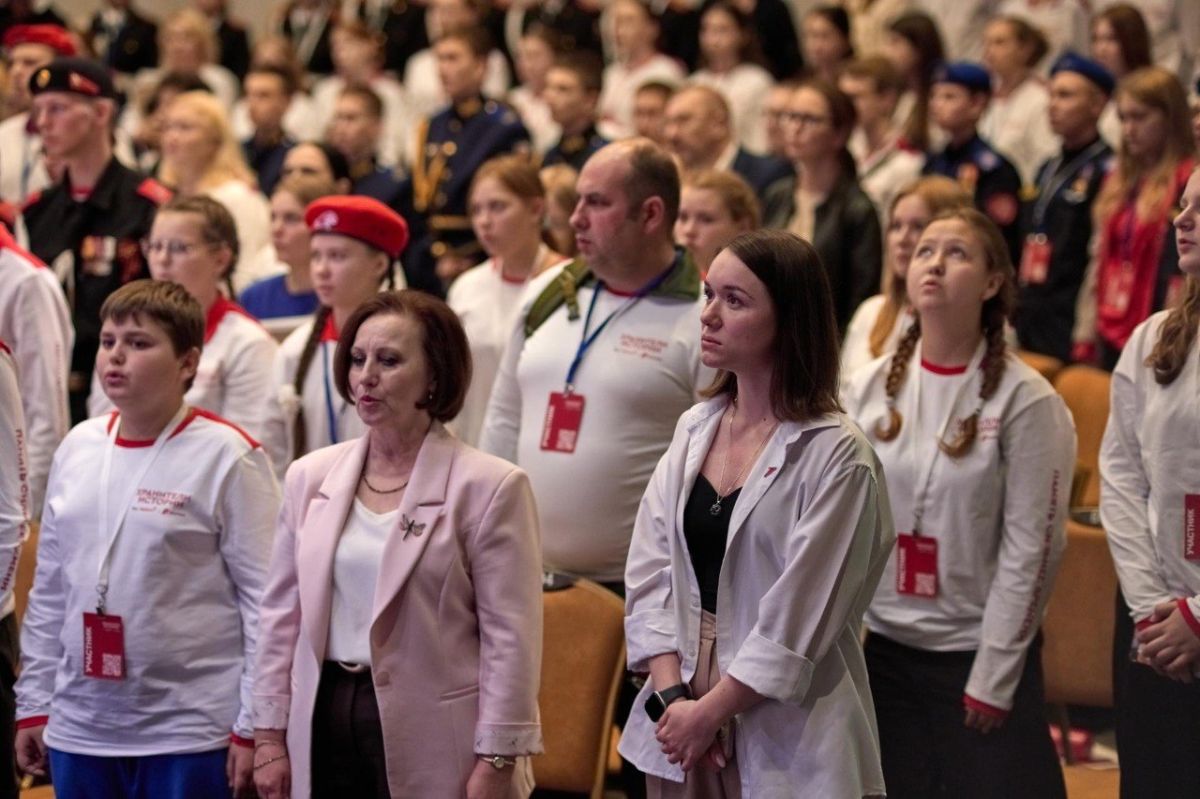 В музее-заповеднике «Горки Ленинские» состоялся региональный слёт проекта «Хранители истории» Движения Первых В музее-заповеднике «Горки Ленинские» состоялся региональный слёт проекта «Хранители истории» Движения Первых