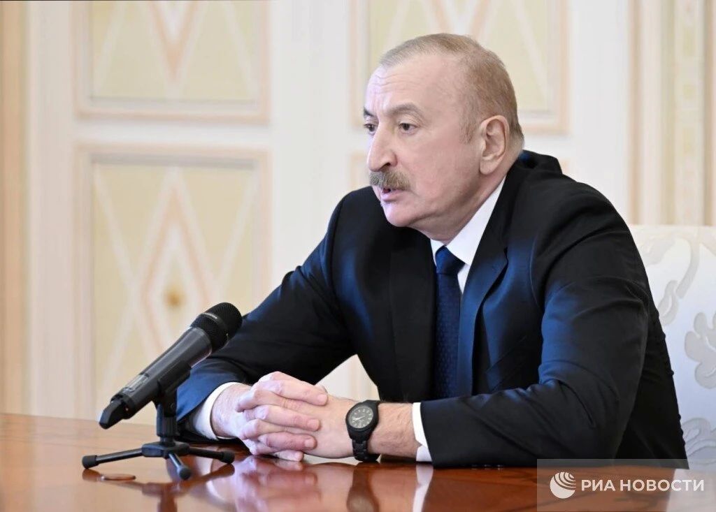 Европейский парламент является логовом коррупционеров — Алиев