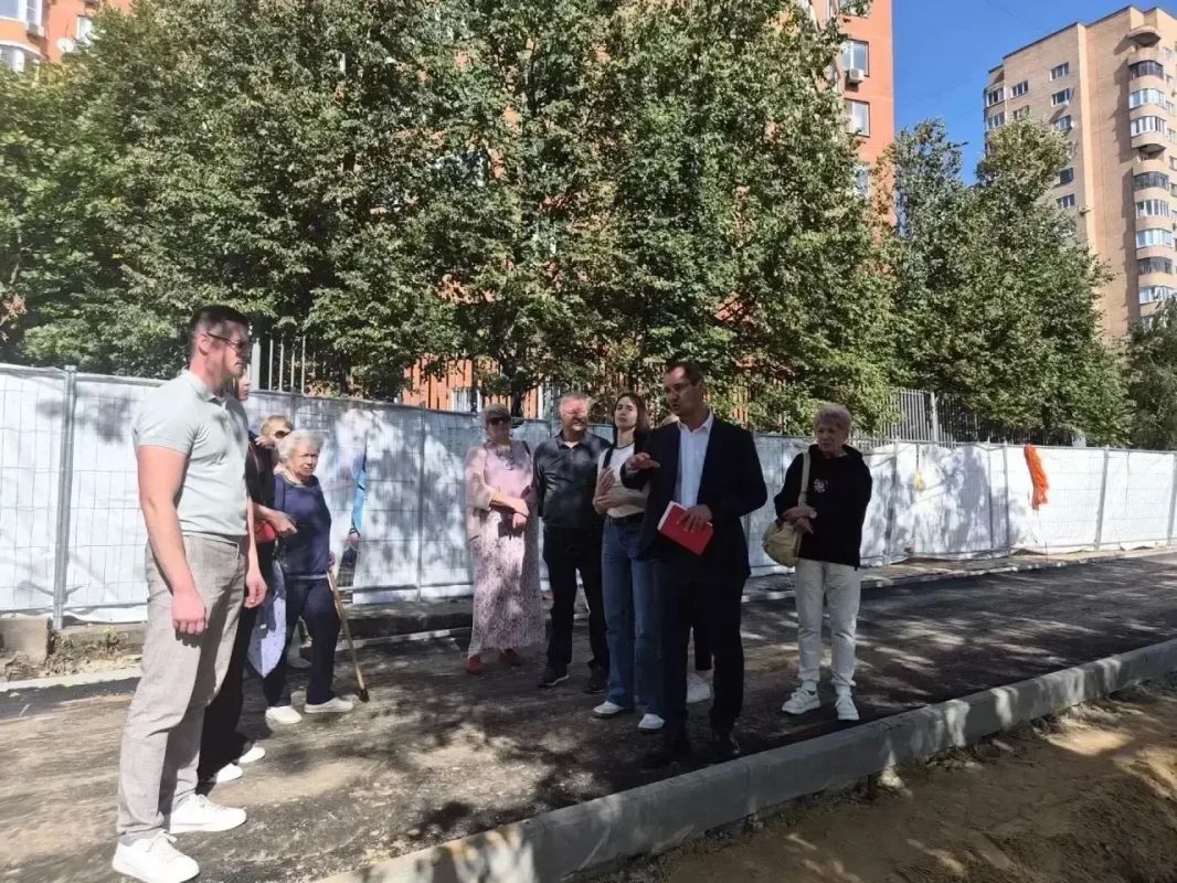 Комфорт для каждого: в Химках обсудили обустройство доступной среды у Барашкинского пруда Комфорт для каждого: в Химках обсудили обустройство доступной среды у Барашкинского пруда