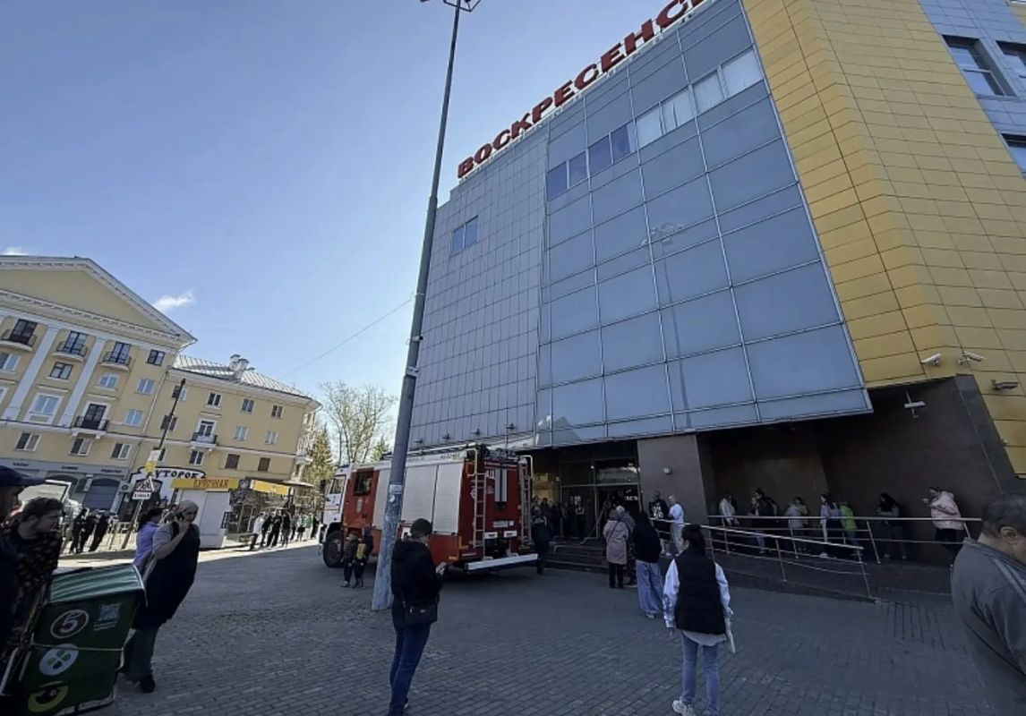 В Воскресенске прошли ежеквартальные тренировки по эвакуации В Воскресенске прошли ежеквартальные тренировки по эвакуации