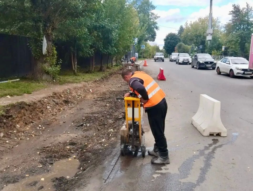 На трёх городских улицах в г. Королёве построят три новых тротуара по просьбам жителей На трёх городских улицах в г. Королёве построят три новых тротуара по просьбам жителей
