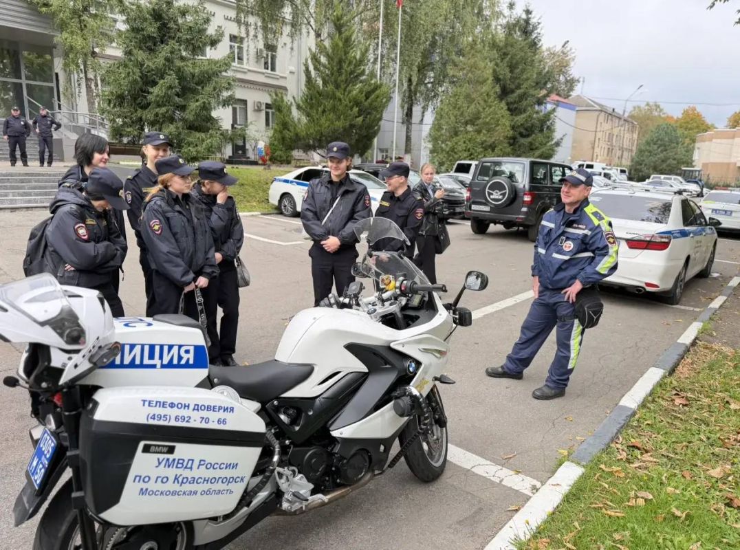 В Красногорске состоялось мероприятие, в рамках которого студенты смогли познакомиться с работой правоохранительных органов не по учебникам, а на практике В Красногорске состоялось мероприятие, в рамках которого студенты смогли познакомиться с работой правоохранительных органов не по учебникам, а на практике