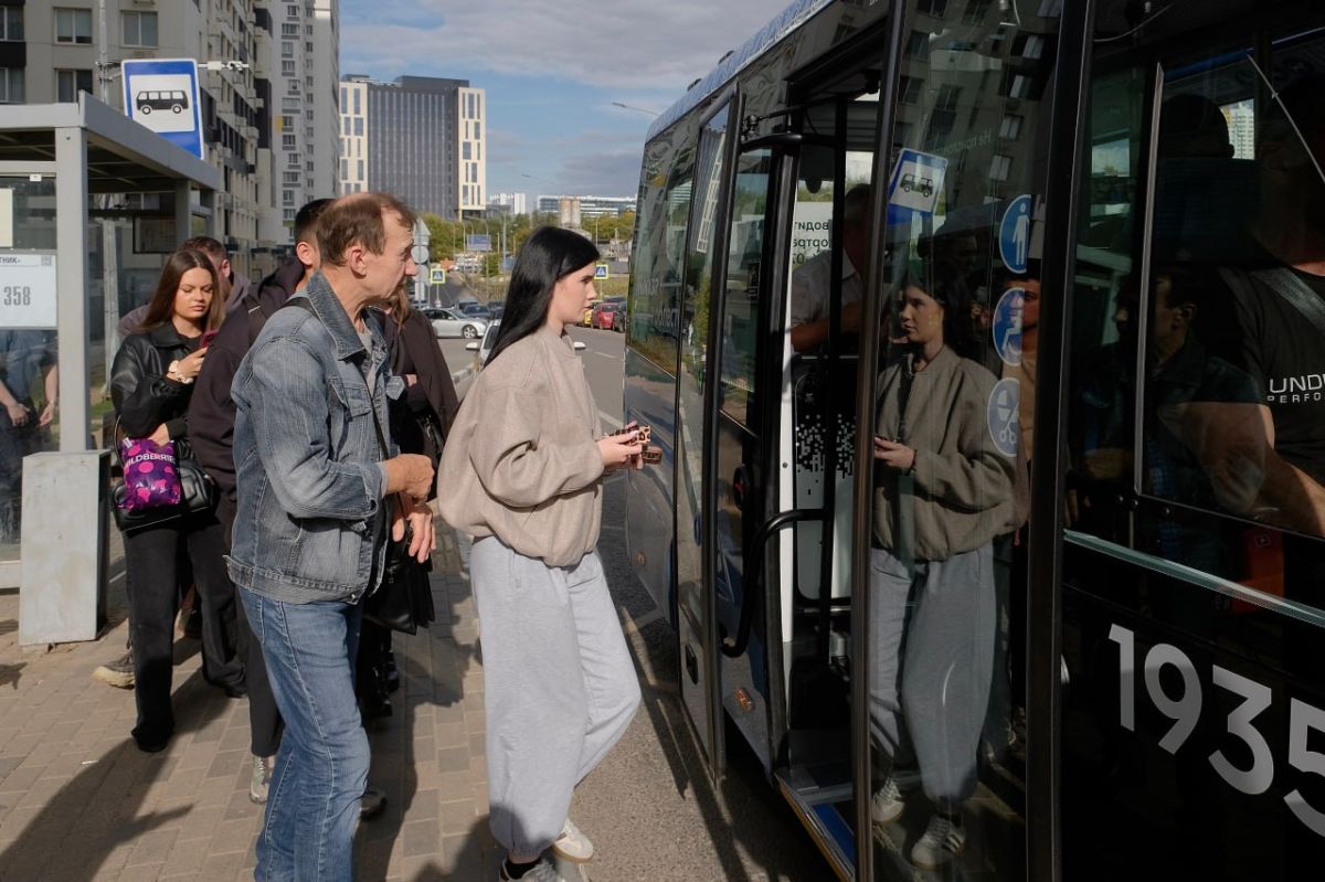 Для удобства жителей: в ЖК «Спутник» увеличили количество автобусов в рамках проекта «Москва – область» Для удобства жителей: в ЖК «Спутник» увеличили количество автобусов в рамках проекта «Москва – область»