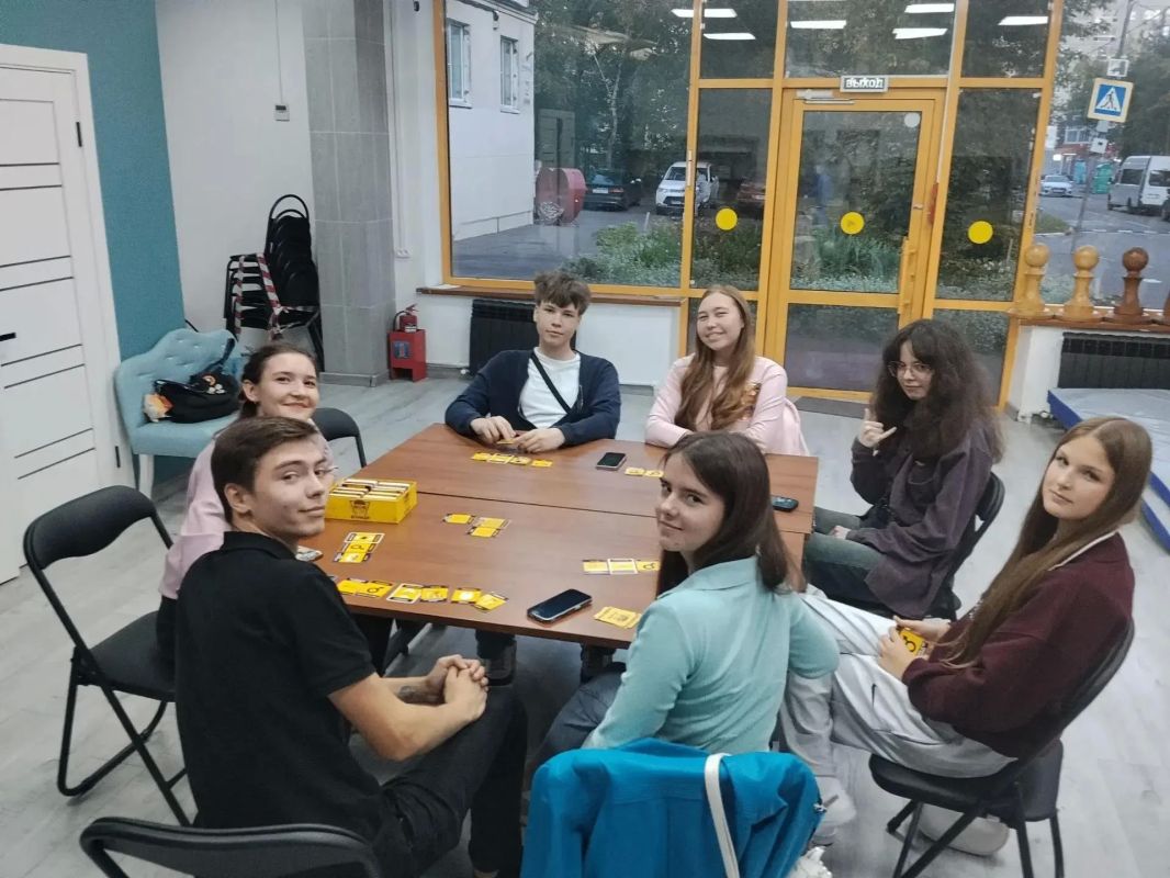 В молодежном центре «Дружба» состоялся вечер настольных игр В молодежном центре «Дружба» состоялся вечер настольных игр