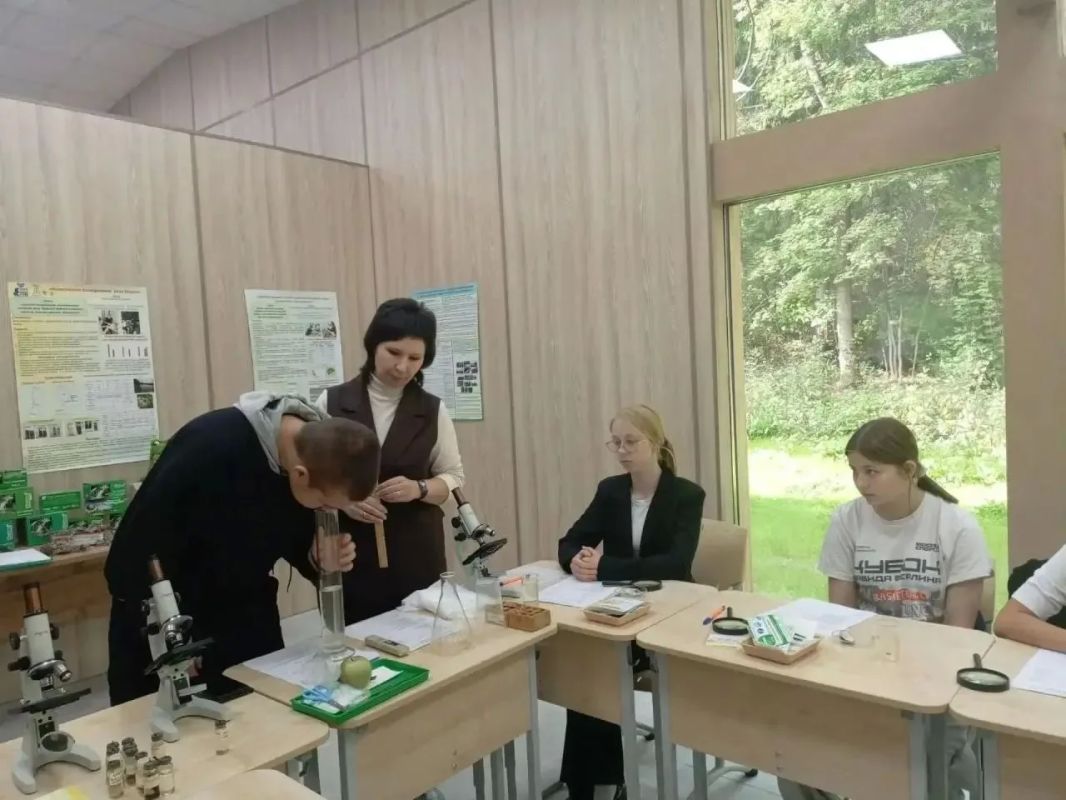 Новое многофункциональное пространство парка «Волхонка», открытое в рамках празднования Дня города, активно используется жителями округа Новое многофункциональное пространство парка «Волхонка», открытое в рамках празднования Дня города, активно используется жителями округа
