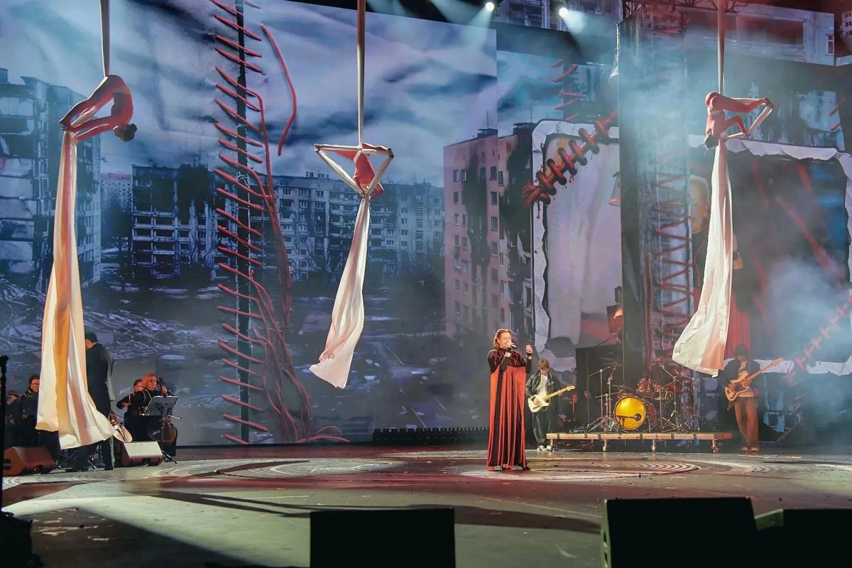 Ветеран СВО из Люберец принял участие в шоу «Вызов» арт-кластера «Таврида» на МФМ–2026 Ветеран СВО из Люберец принял участие в шоу «Вызов» арт-кластера «Таврида» на МФМ–2026
