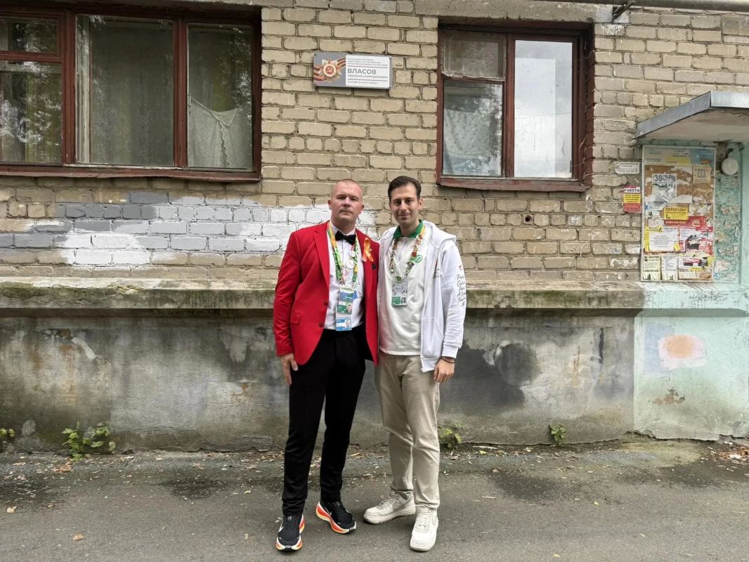 Руководитель Центра тестирования ГТО Люберец поздравил участника ВОВ из Екатеринбурга со 103-летием Руководитель Центра тестирования ГТО Люберец поздравил участника ВОВ из Екатеринбурга со 103-летием
