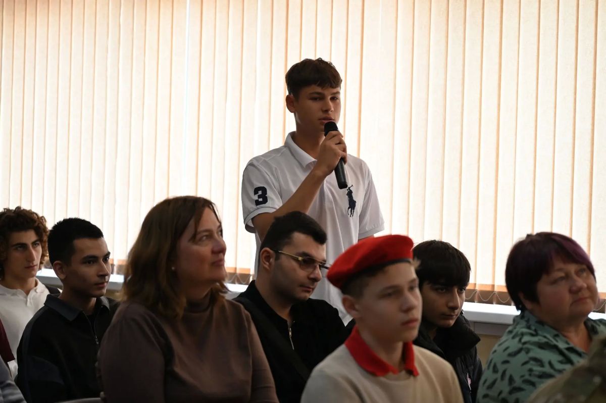 В Молодёжном центре «Патриот» прошёл форум «Серпухов – город Героев» В Молодёжном центре «Патриот» прошёл форум «Серпухов – город Героев»