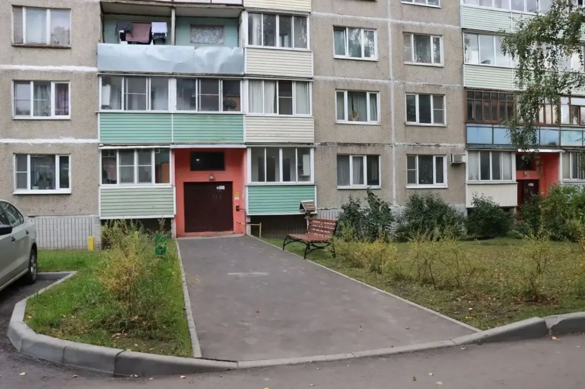 Сергей Мужальских: Встретился с жителями Михнево и проверил благоустройство дворов Сергей Мужальских: Встретился с жителями Михнево и проверил благоустройство дворов